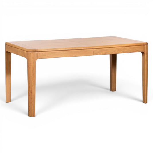 Maddison 160-200cm Oak Extending Dining Table