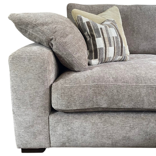 Bentley Love Chair