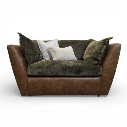 Ruben Duo - Love Chair