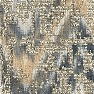 Jolie Antique