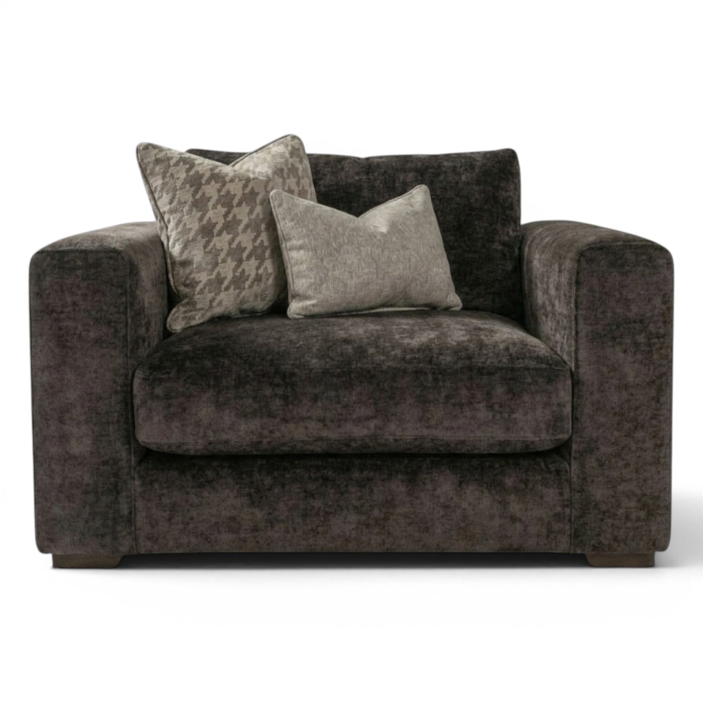 Addison Love Chair