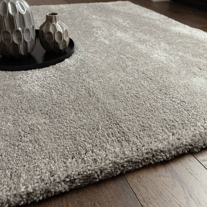 Silver Atlas Rug - 200cm x 290cm