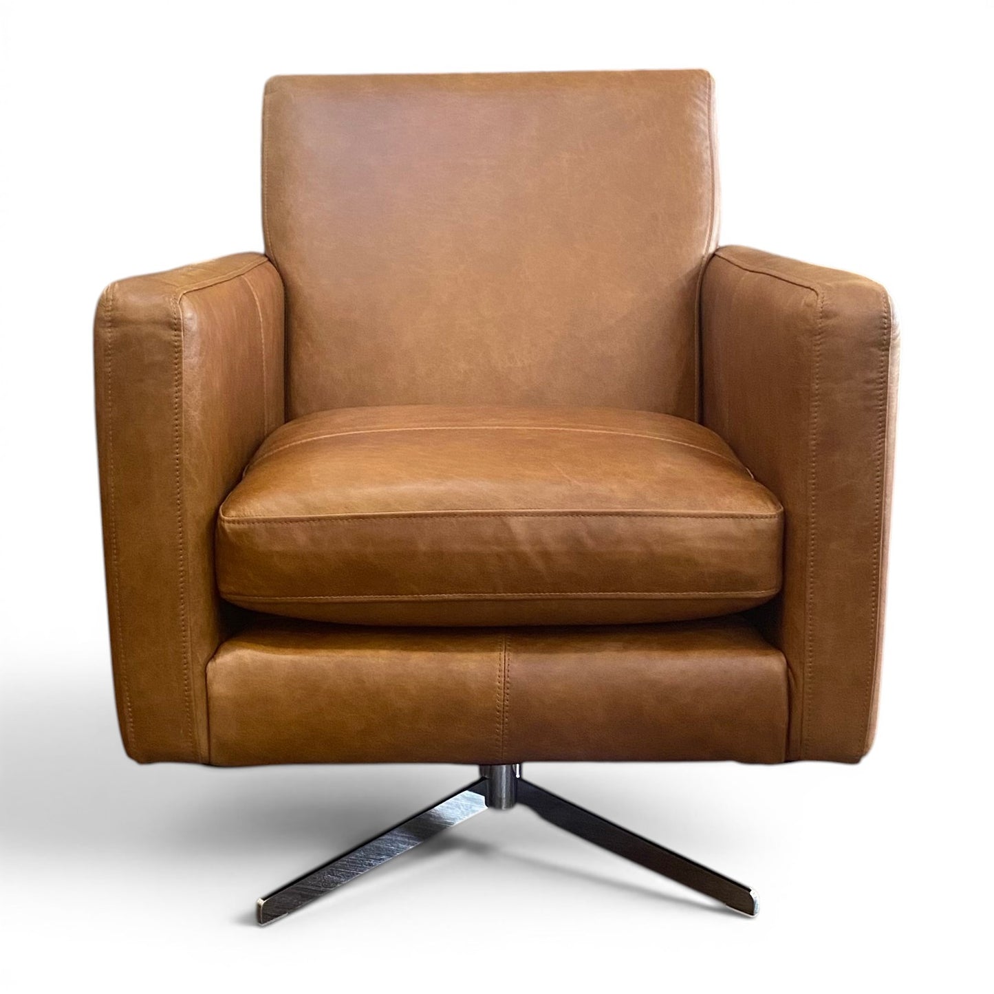 Club Swivel Chair