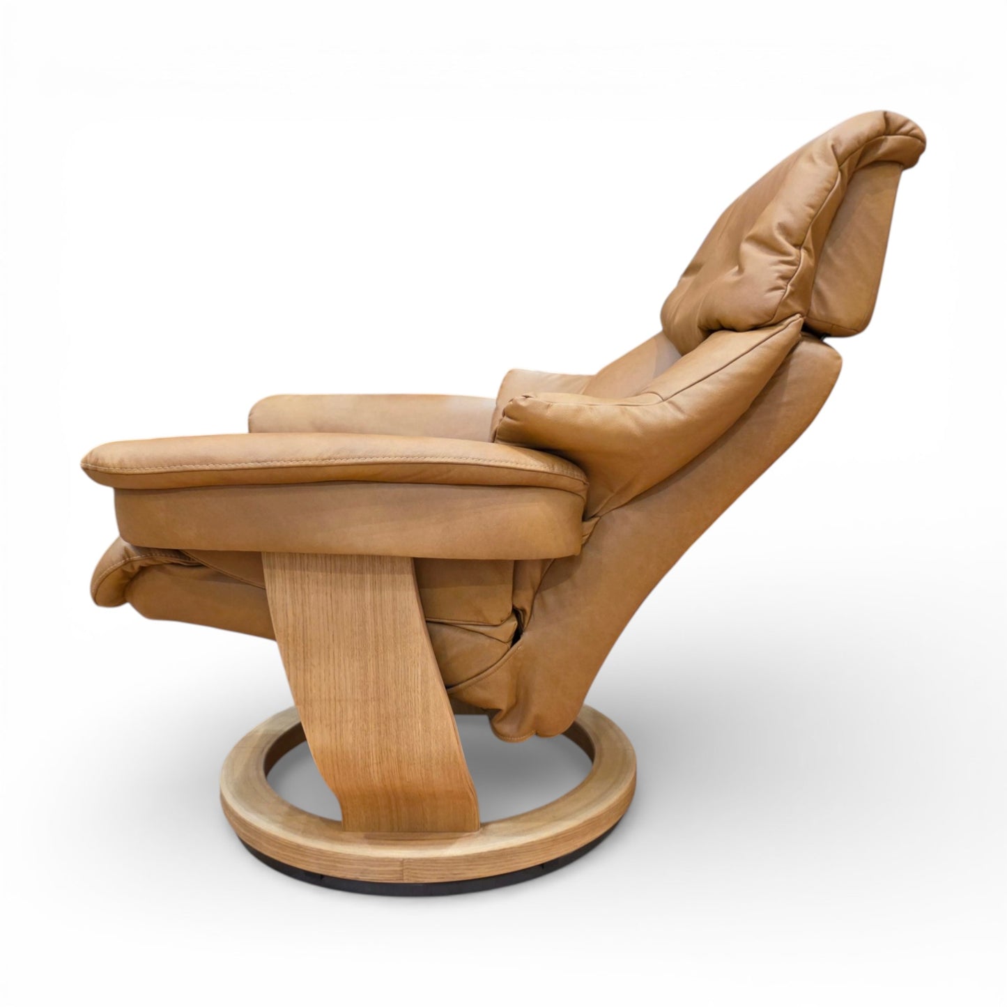 Konsul Leather Swivel Manual Recliner Chair