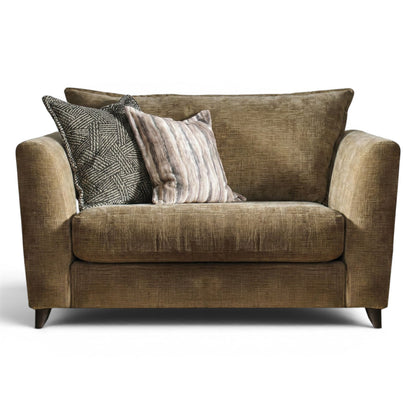Marco Love Chair