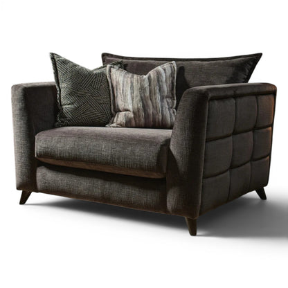 Marco Love Chair