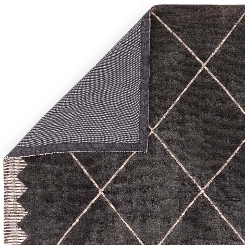 Diamond Black Mason Rug - 200cm x 290cm