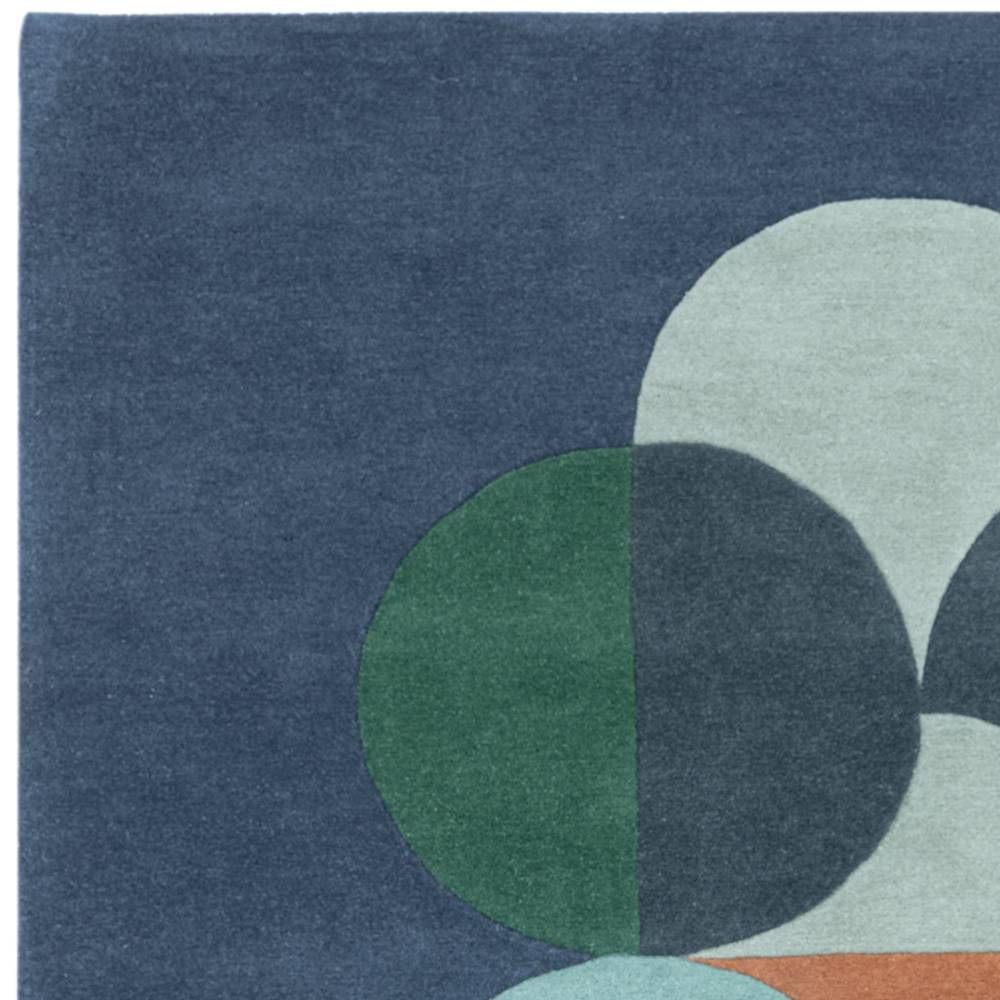 91 Statement Navy Matrix Rug - 200cm x 300cm