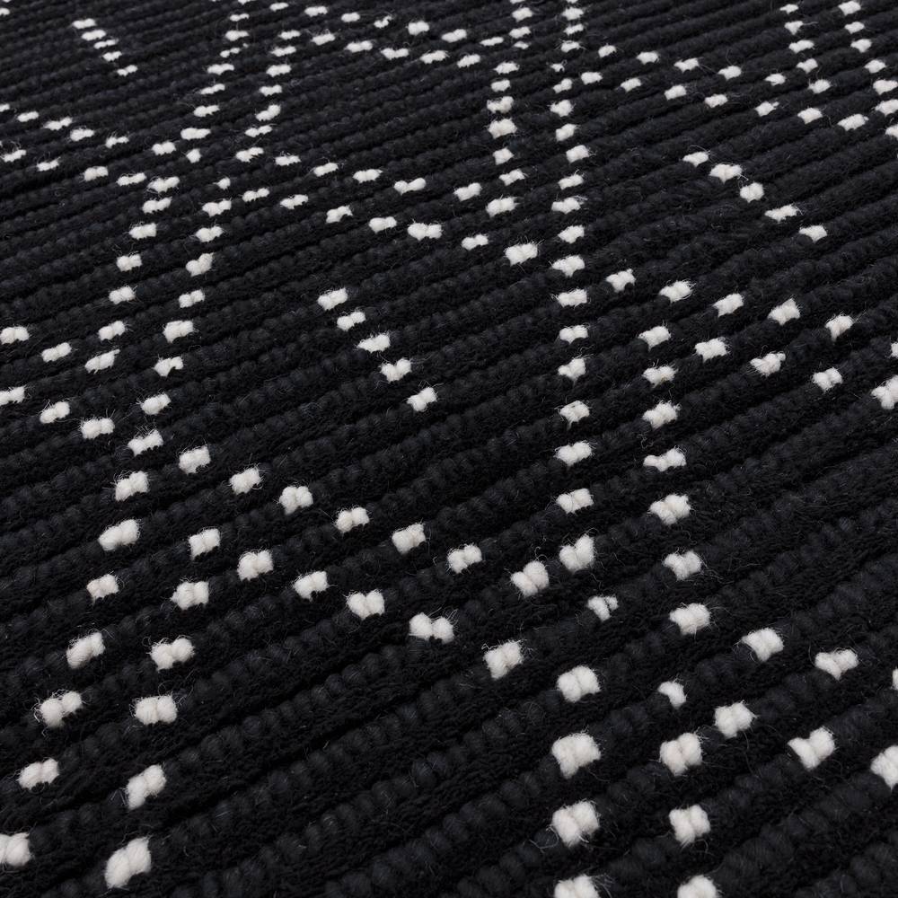 Black/Cream Diamond Rug Nepal Rug - 200cm x 290cm