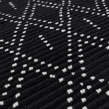 Black/Cream Diamond Rug Nepal Rug - 200cm x 290cm