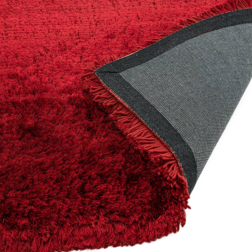 Red Plush Rug - 200cm x 300cm