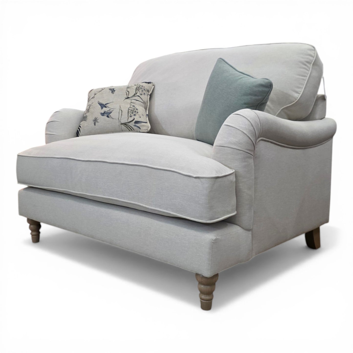 Potter Loveseat