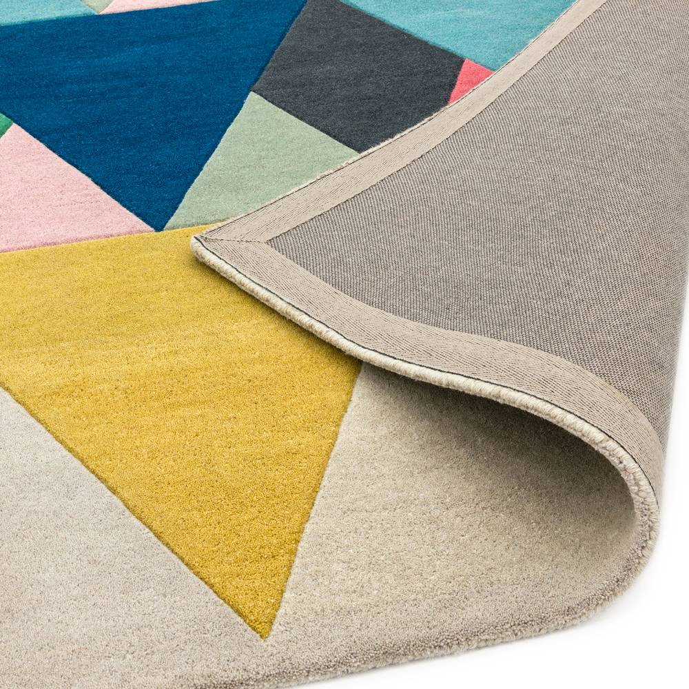 RF18 Triangle Multi Reef Rug - 200cm x 290cm