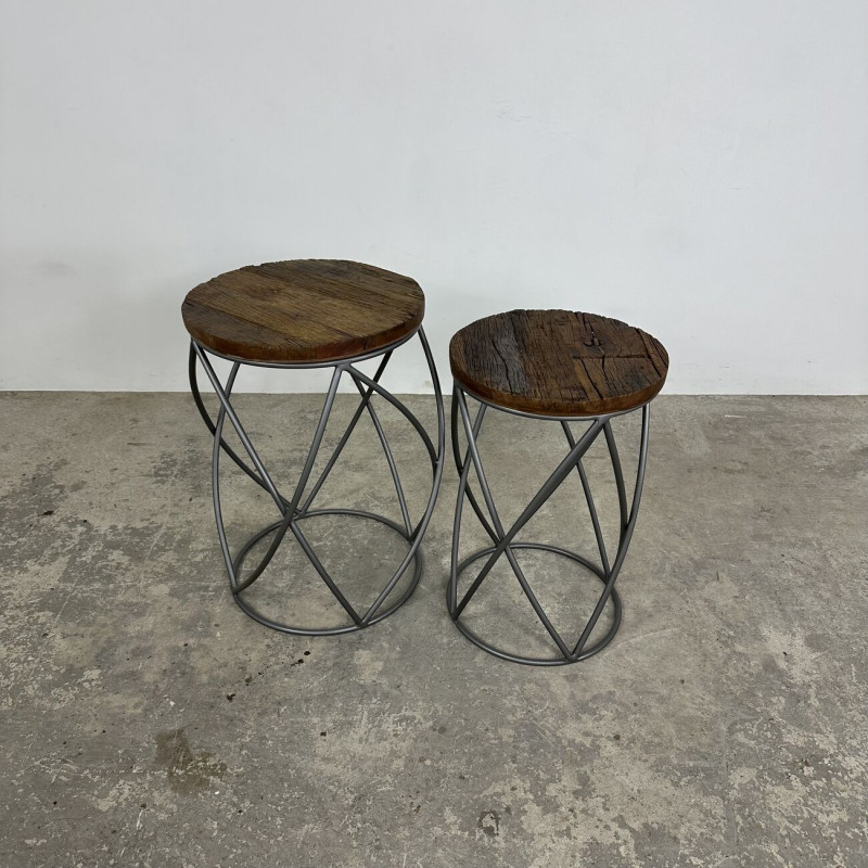 Round Lattice Nest of 2 Tables Round Lattice Nest of 2 Tables
