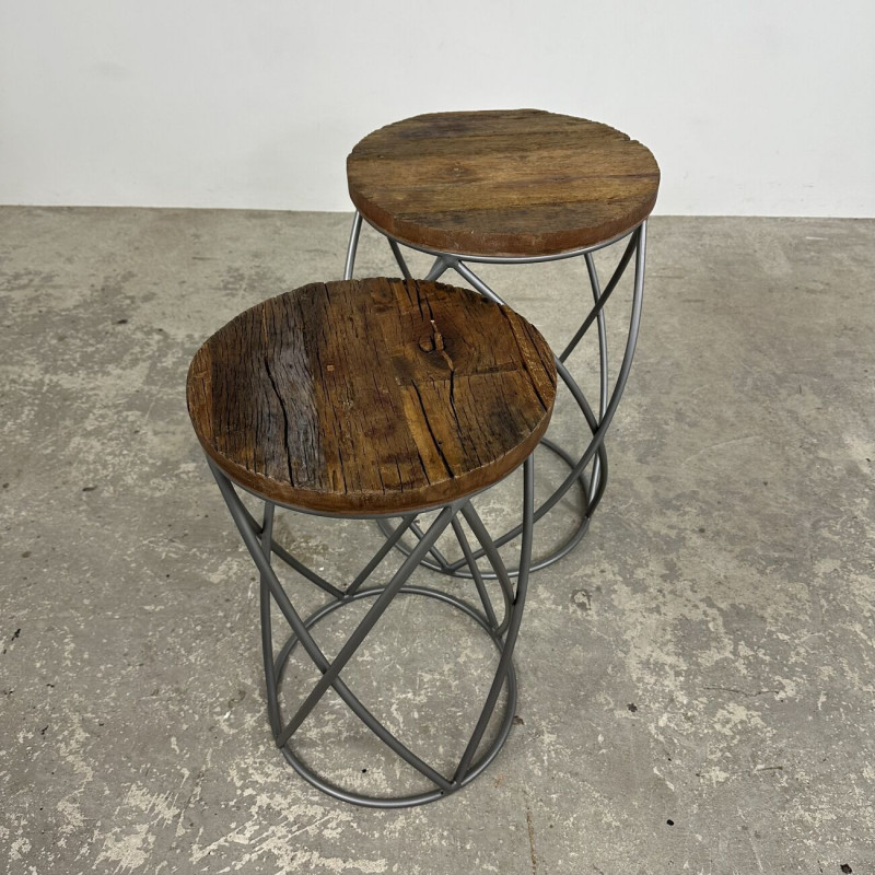 Round Lattice Nest of 2 Tables Round Lattice Nest of 2 Tables