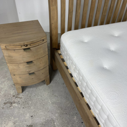 Bermuda Bedside Chest