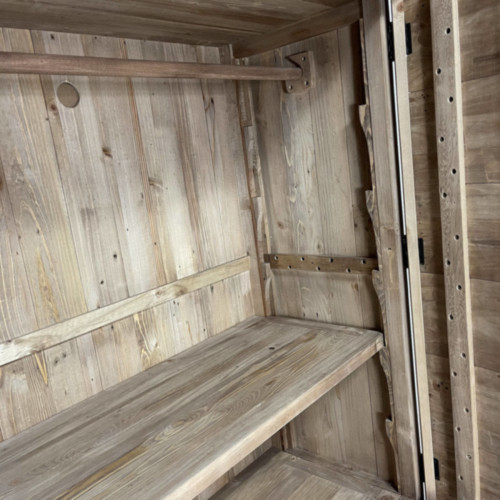 Bermuda Double Wardrobe Bermuda Double Wardrobe