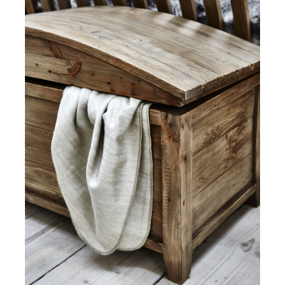 Bermuda Blanket Box