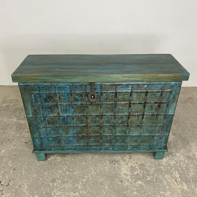 Vintage Narrow Pitari Chest