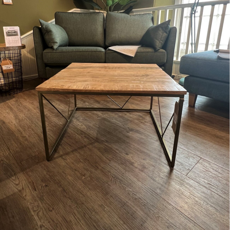 Jackson Set of 2 Coffee Tables Jackson Set of 2 Coffee Tables