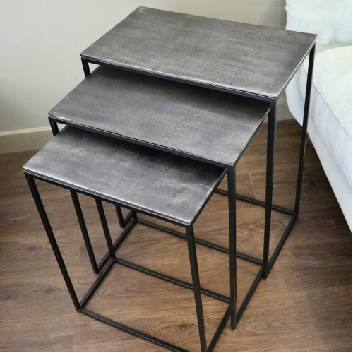 Set of 3 Black Leg Nest of Tables
