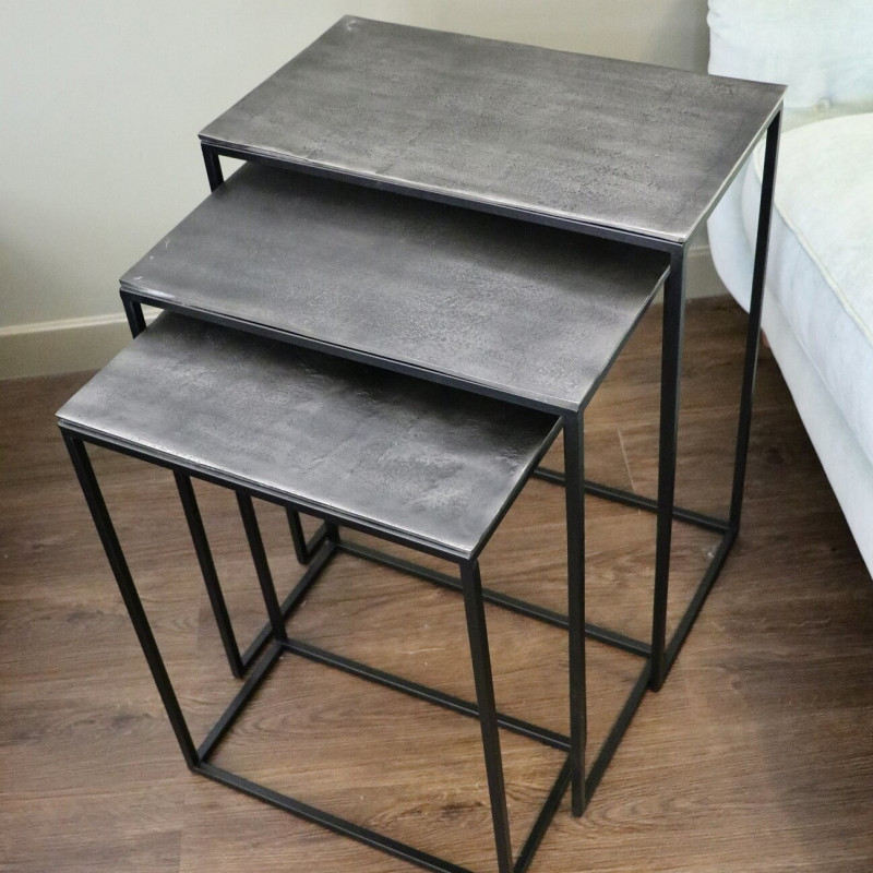 Set of 3 Black Leg Nest of Tables
