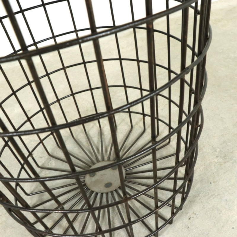 Basket Table Basket Table