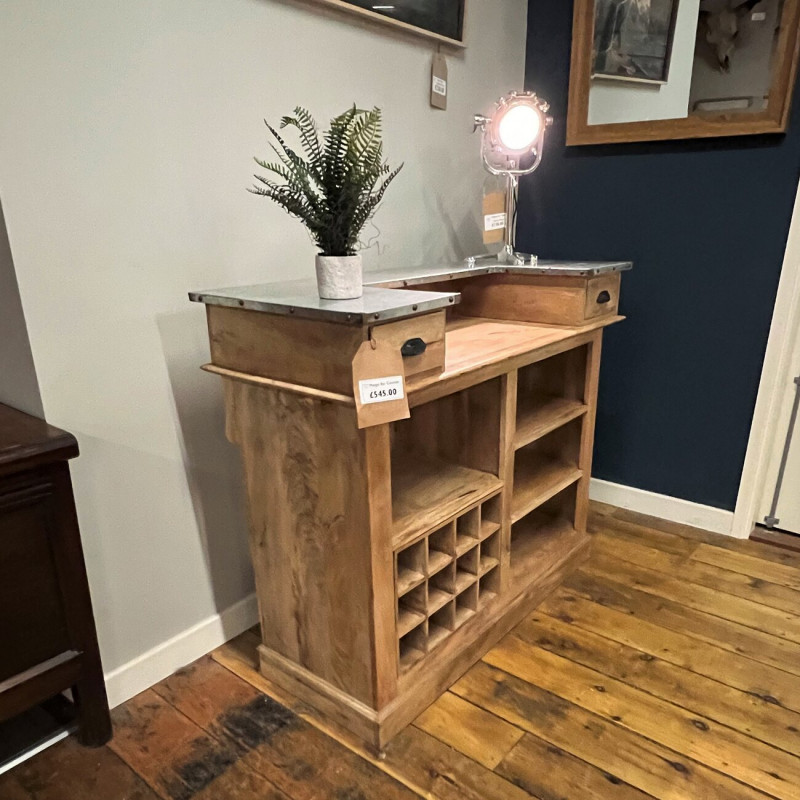 Mango Bar Counter