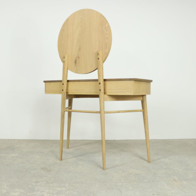 Island Dressing Table and Mirror