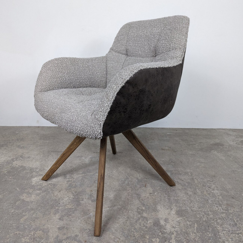 Dayne Dining Chair Dayne Dining Chair