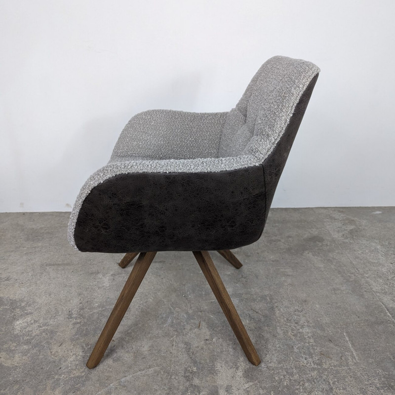 Dayne Dining Chair Dayne Dining Chair