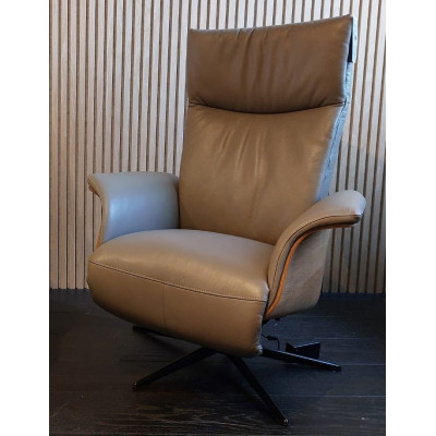 Fast Track Slimline Electric Recliner Chair in Light Grey Leather