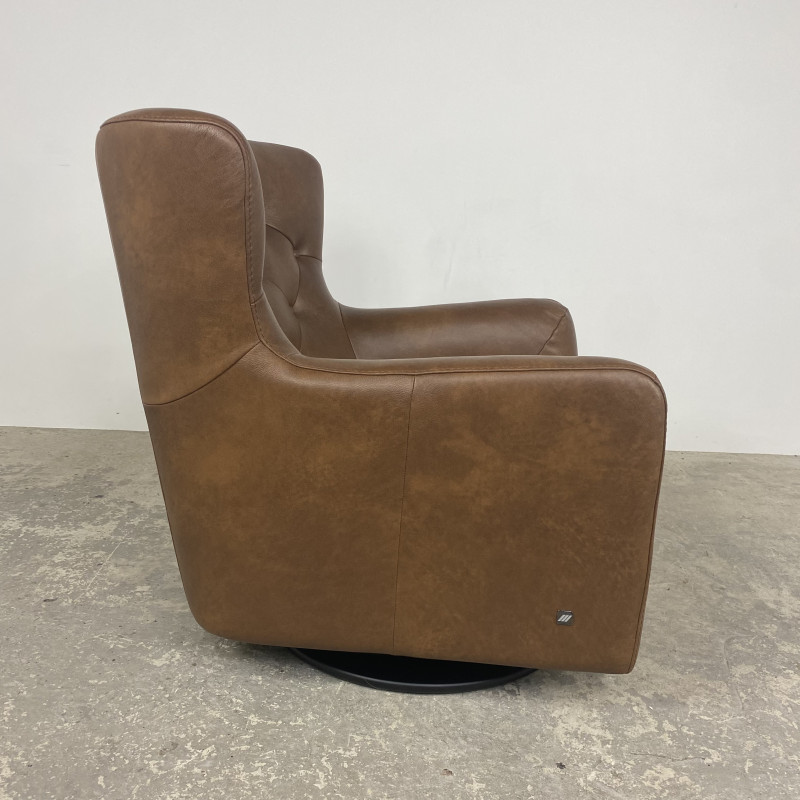 Venice Swivel Chair