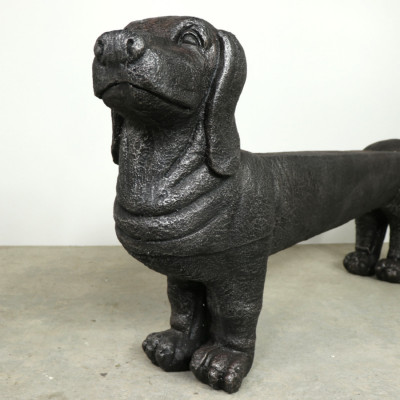 Black Dog Bench