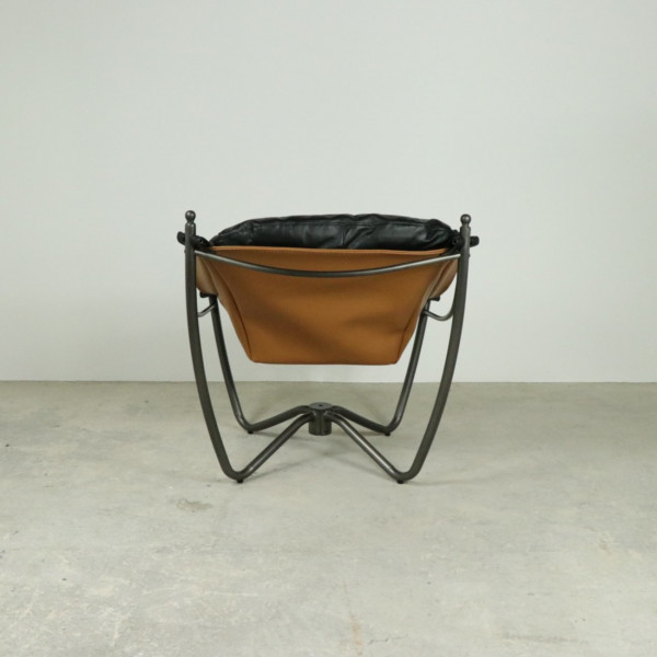 Black Feather Filled Suspend Chair Black Feather Filled Suspend Chair