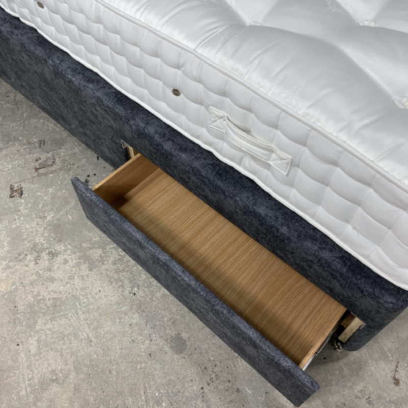 Regal Divan & Headboard Regal Divan & Headboard