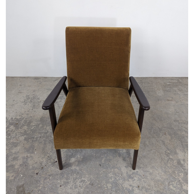 Bazzi Velvet Armchair