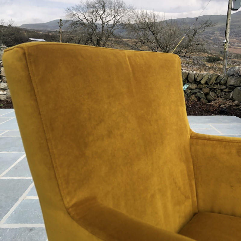 Oxford Chair with Armrests Oxford Chair with Armrests