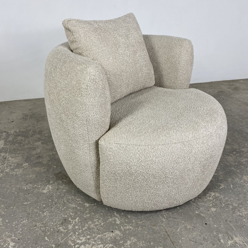 Cerise Swivel Chair Cerise Swivel Chair