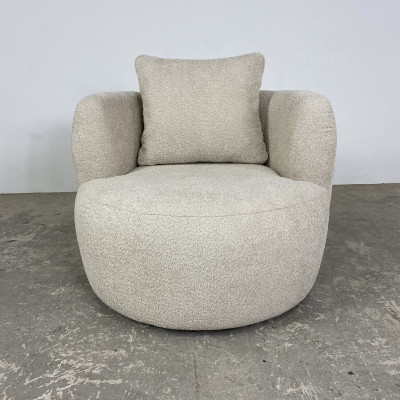 Cerise Swivel Chair