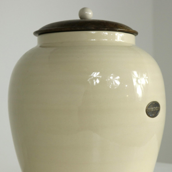 Farmhouse Living Bread Crock Farmhouse Living Bread Crock