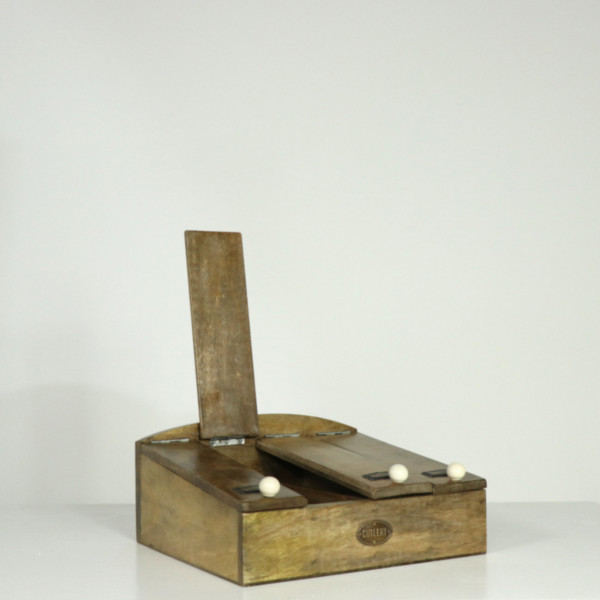 Farmhouse Living Four Section Cutlery Box Farmhouse Living Four Section Cutlery Box