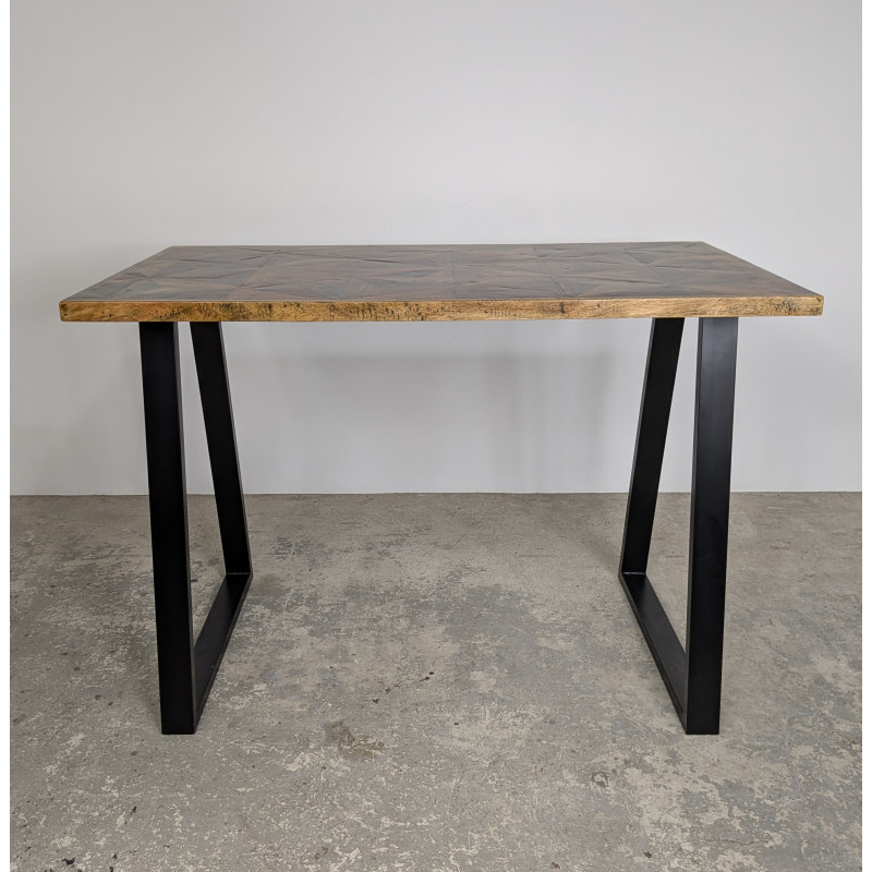 Morpho Bar Table