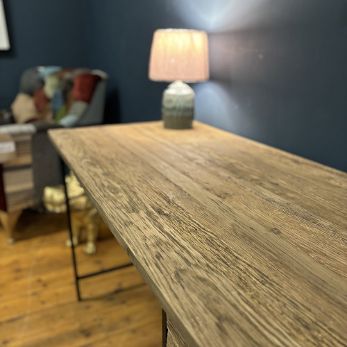 Ex-Display Oyster Desk
