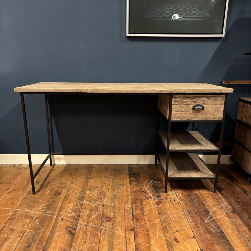Ex-Display Oyster Desk