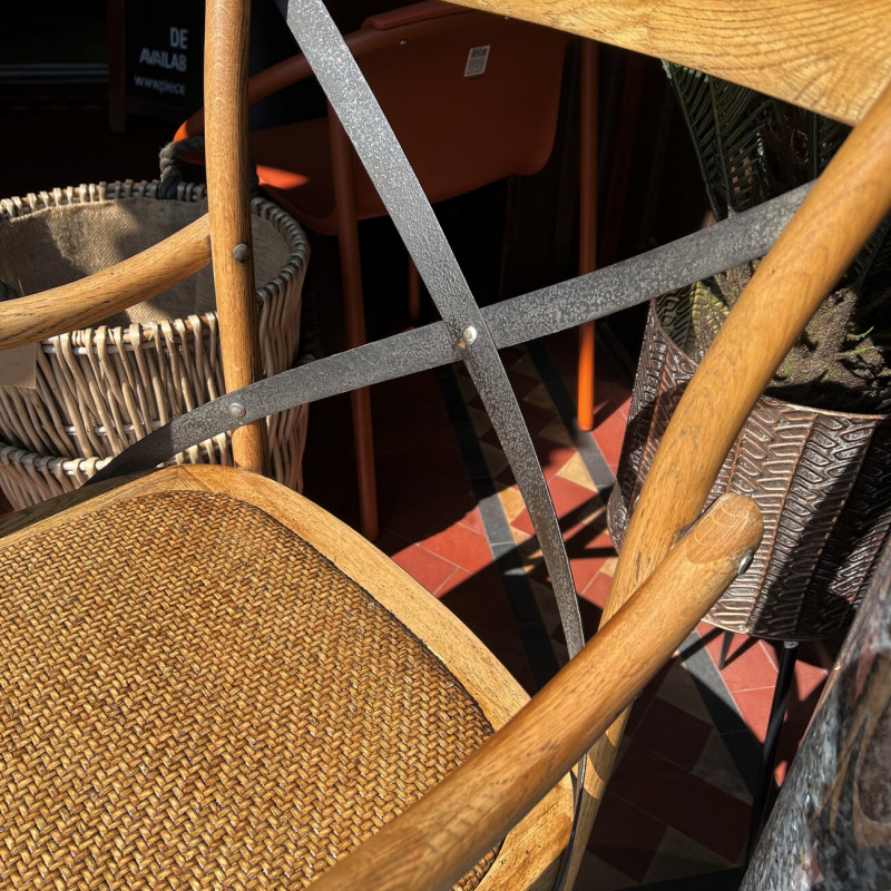 Oyster Cross Back Carver Chair Oyster Cross Back Carver Chair