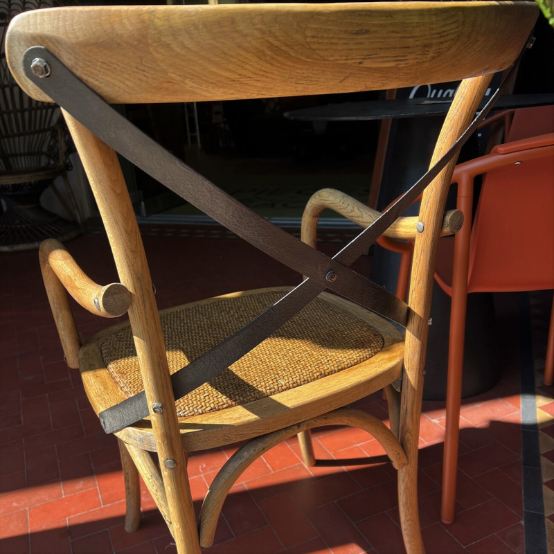 Oyster Cross Back Carver Chair Oyster Cross Back Carver Chair