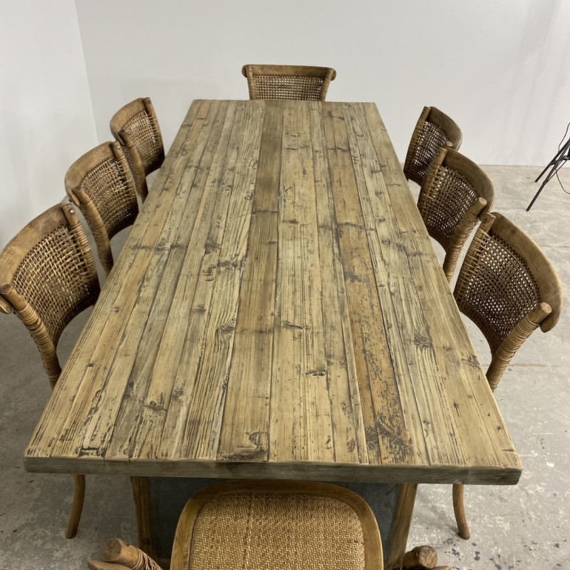 Oyster Dining Set