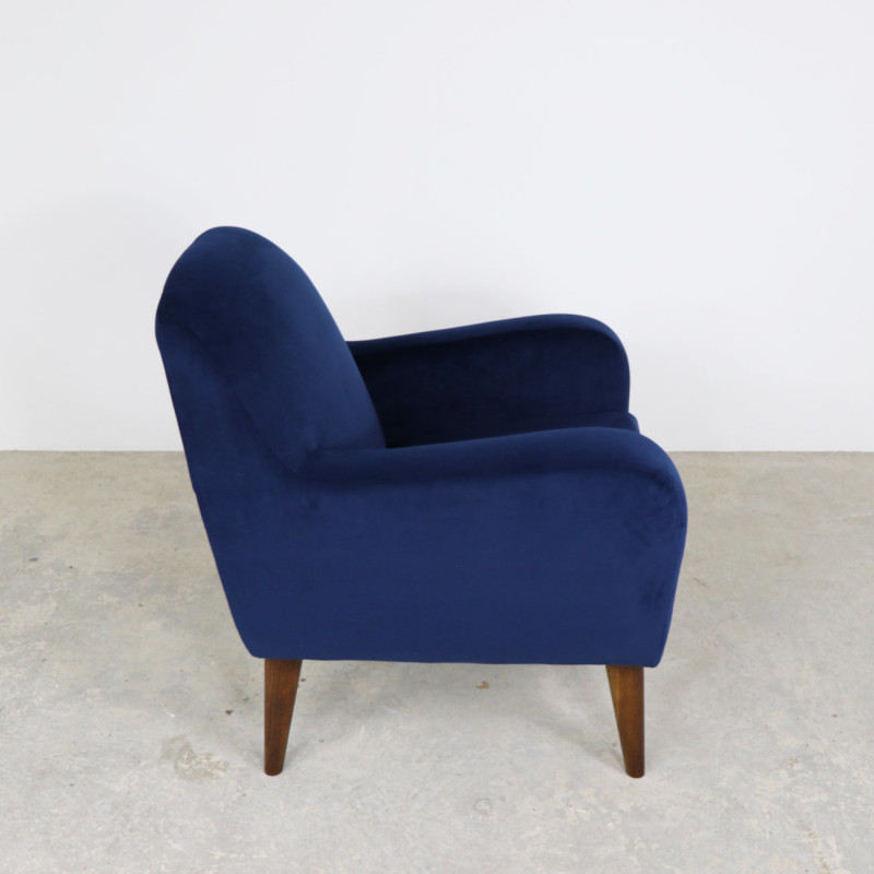 Mister Chair Mister Chair