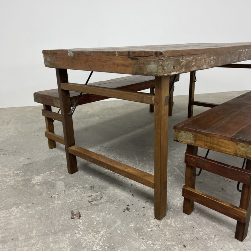 Folding Table & Benches Folding Table & Benches